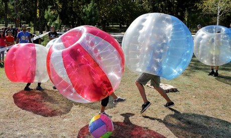 Bubble-Fußball für 8 bis 10 Personen