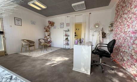 Lashlifting (inklusive Färben möglich) für 1 Person