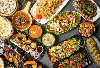 Für 4 Personen: Indisches 2-Gänge-Veggie-Menü mit Vor- und Hauptspeise