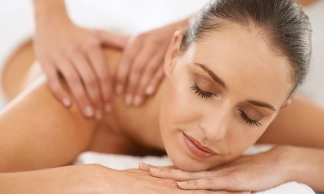 2 Behandlungen: 30 Min. Teilkörper-Massage und 45 Min. maschinelle Lymphdrainage für 1 Person