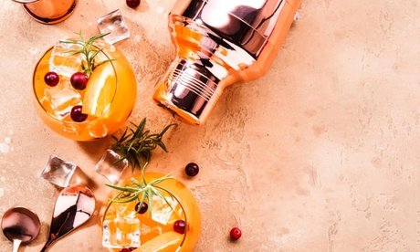 Für 4 Personen: 2 5 Stunden Cocktail Workshop (einlösbar ab 01.11.2024)