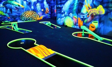 Für 6 Personen: 1 Spiel 3D Minigolf inkl. Equipment (einlösbar 15.05. - 15.09 2026)