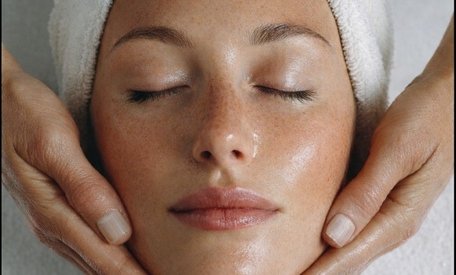 60 Min. Hollywood-Skin-Behandlung