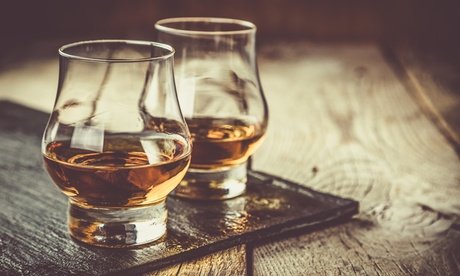 Für 2 Personen: 2 5 Std. Whisky-Tasting aus der Reihe „Whisky Markets Tasting“