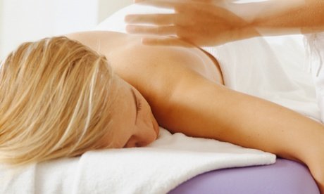 1x 60 Min. Ganzkörper-Massage und 60 Min. Anti-Aging-Behandlung