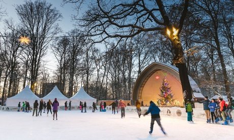 1 Std. Eisstockschießen auf 1 Bahn für bis zu 10 Personen