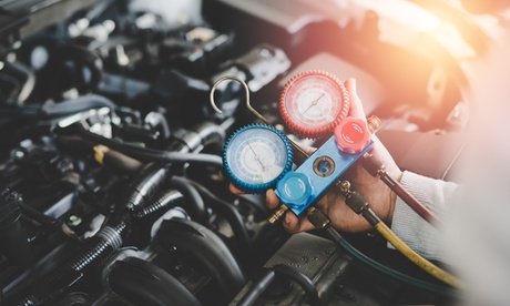 Klimaanlagenwartung & Desinfektion inkl. Auffüllung mit bis zu 200 g Kältemittel für 1 PKW