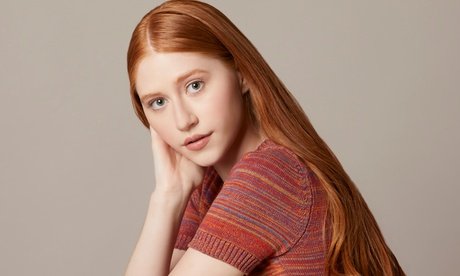 30 Min. „Pure Skin“ – Gesichtsreinigung mit Enzympeeling Serum & Maske für 1 Person