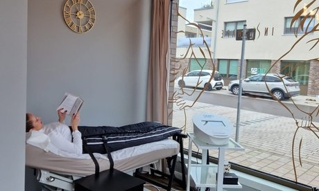 Eine 30-minütige Lymphdrainage-Massage für 1 Person