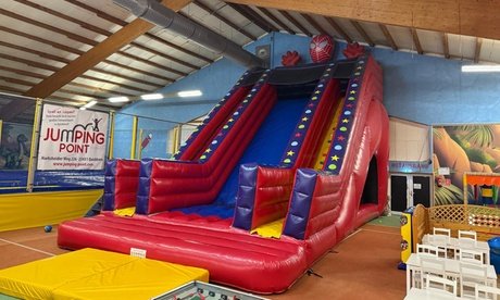 Für 1 Erwachsenen & 1 Kind: Eintrittskarte für das Kids & Play (einlösbar Di. - Fr.)