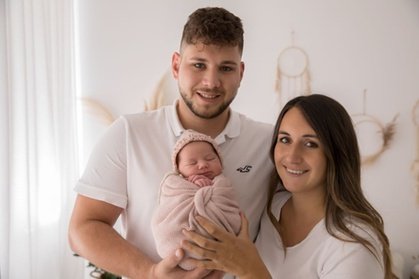 Inkl. 5 Bilder als Datei 45 Min. Family/Kids-Fotoshooting Erlebnis im Studio für bis zu fünf Personen