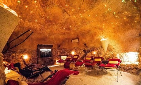 Für 2 Personen: 1x 45 Min. Salzgrotte (einlösbar am Di. oder Do. von 12-16 Uhr)