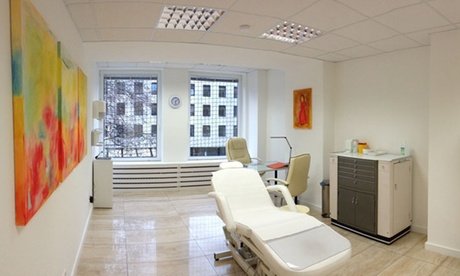 1x Injektionslipolyse an 1 Zone nach Wahl inkl. Anamnese