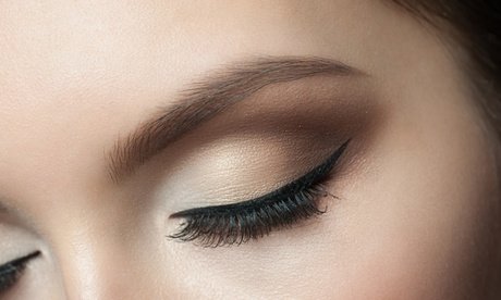 1x Wimpern und Browlifting inkl. Färben