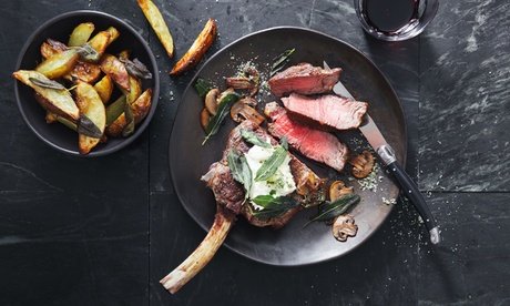 Für 4 Personen: Exklusiver 250g Steak Genuss in 3 Gängen inkl. Prosecco