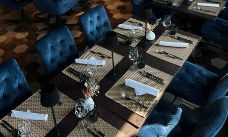 Für 4 Personen: 3-Gänge-Gourmet-Dinner inkl. Welcome-Prosecco