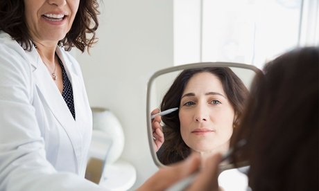 Mit 0 5 ml Hyaluron: Falten- und Lippenbehandlung mit dem Hyaluron-Pen