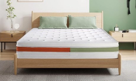 Matratze: 200 x 200 cm