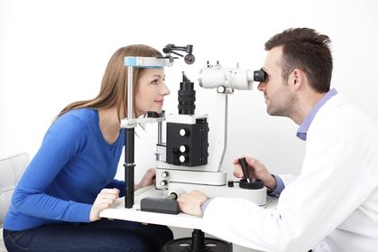 Wertgutschein über 50 € anrechenbar auf Brillen oder Sonnenbrillen mit Korrektionsgläsern inkl. Sehtest u. Glasberatung