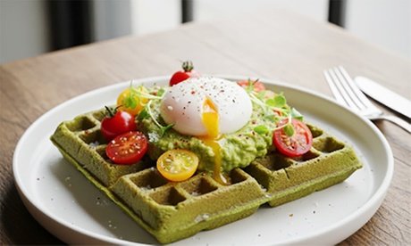 Für 4 Personen: Frühstücksgericht & Heißgetränk nach Wahl (Mo.-Fr. einlösbar)