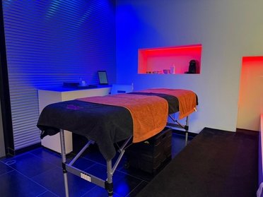 2 x Schöne Beine : Glattere Haut durch Peeling & Cellulite-Massage