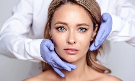 Mesotherapie mit 5ml Mesococktail plus 1ml Skinbooster Redensity 1 an 2 Zonen nach Wahl für 1 Person