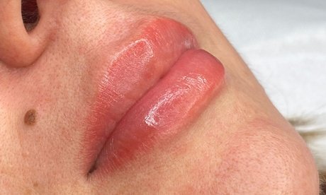 Microblading: Permanent Makeup für die Augenbrauen