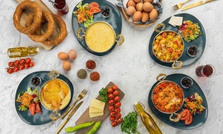 Für 4 Personen: Türkisches Frühstück nach Wahl