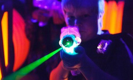 Für 2 Personen: 3 Std. All-You-Can-Play Lasertag (einlösbar Mi. und So.)