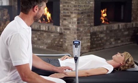 10x 15 Min.: Überwasser-Massage auf der Hydrojet-Liege