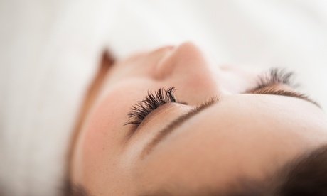 Permanent Make-up für beide Augenbrauen (2 Std.)