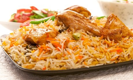 Für 2 Personen: Authentisches pakistanisches Überraschungs-Menü (mit Fleisch)