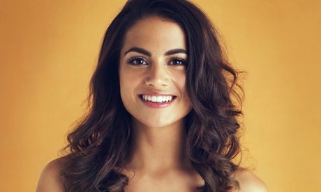 Bis zu 2 ml Hyaluron: Bis zu 8-Punkte-Faltenbehandlung