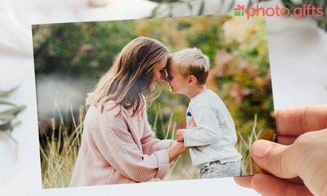 100x Foto-Abzüge in der Größe 10x15 cm (zzgl. 6 90 € Versandkosten)