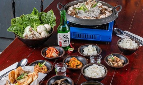 Für 4 Personen: Koreanischer BBQ-Tischgrill nach Wahl