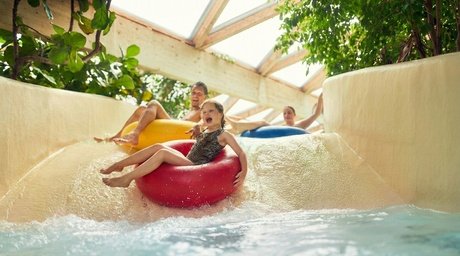 Für 1 Erwachsenen (ab 13 Jahren): Tageseintritt ins Aqua Mundo & Tagesausflug im Center Parcs
