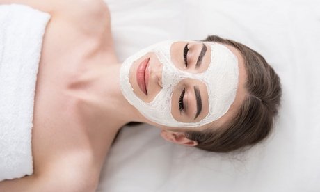 60 Min. Dermabrasion-Gesichtsbehandlung für 1 Person