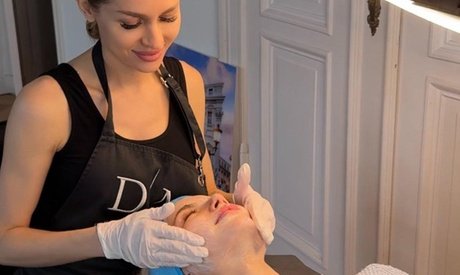 60 Min. große klassische Gesichtsbehandlung