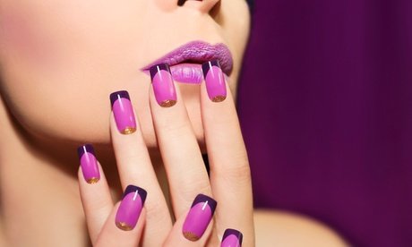 Nagelverlängerung nach Wahl für 1 Person