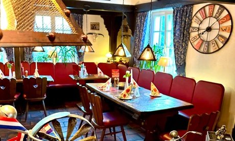 Für 4 Personen: 3-Gänge-Steak-Menü nach Wahl inkl. Digestiv