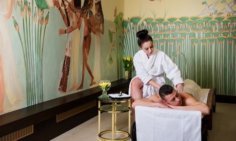 2 Std. Sauna und Dampfbad inkl Energetisierende Ganzkörperbehandlung Ra für 1 Person