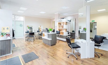 Waschen Schneiden Föhnen inkl. Haarmaske für 1 Person (einlösbar von Mo.-Do.)