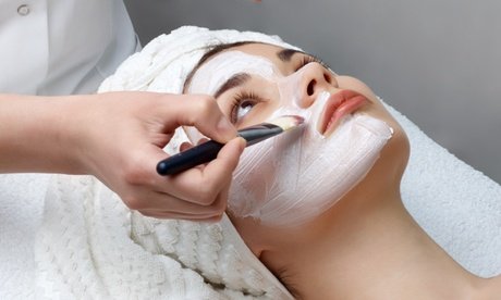 45 Min. Klassische Gesichtsbehandlung inkl. Peeling und Maske