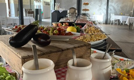 Für 4 Personen: Sonntagsbrunch (14-tägig Sonntag von 11.00 bis 15.00 Uhr)