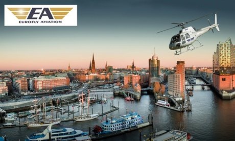 Für 2 Personen: 30 Min. Skyline-Hubschrauber-Rundflug über Hamburg