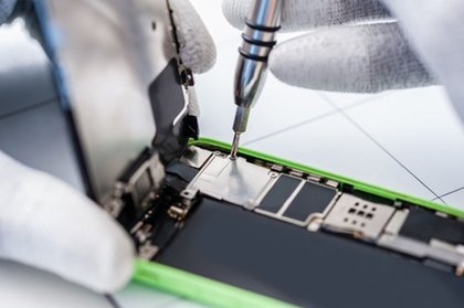 iPhone Display Reparatur vom IRP Apple Partner iPhone X/XS/XR/11