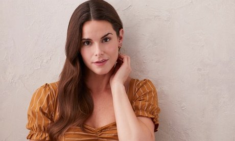 Fürs Gesicht: 60 Min. Microneedling-Behandlung mit 1 ml Bio-Botulinum