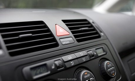 Inkl.Desinfektion des Auto-Innenraums: Klimaanlagen-Inspektion mit Auffüllung Pkw-Sicherheits-Check