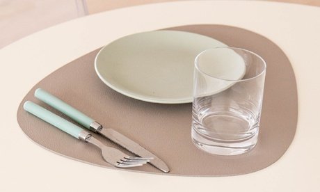 4er-Set Tischmatten in Leder-Optik: Braun