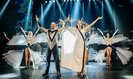 2 Tickets für eine Show - Sitzplätze auf dem Balkon